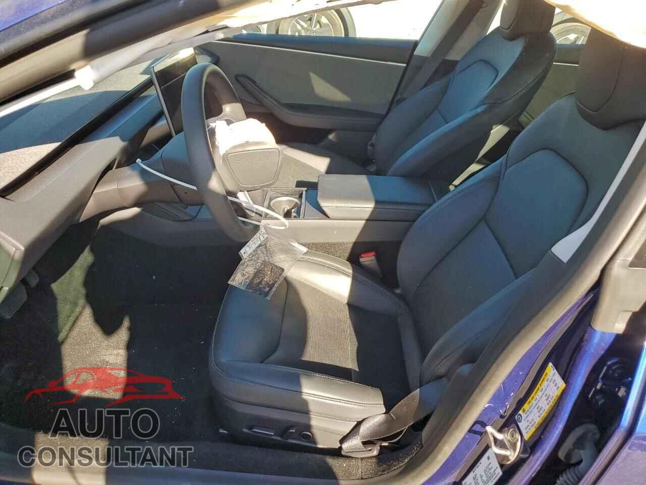 TESLA MODEL 3 2024 - 5YJ3E1EA8RF832738