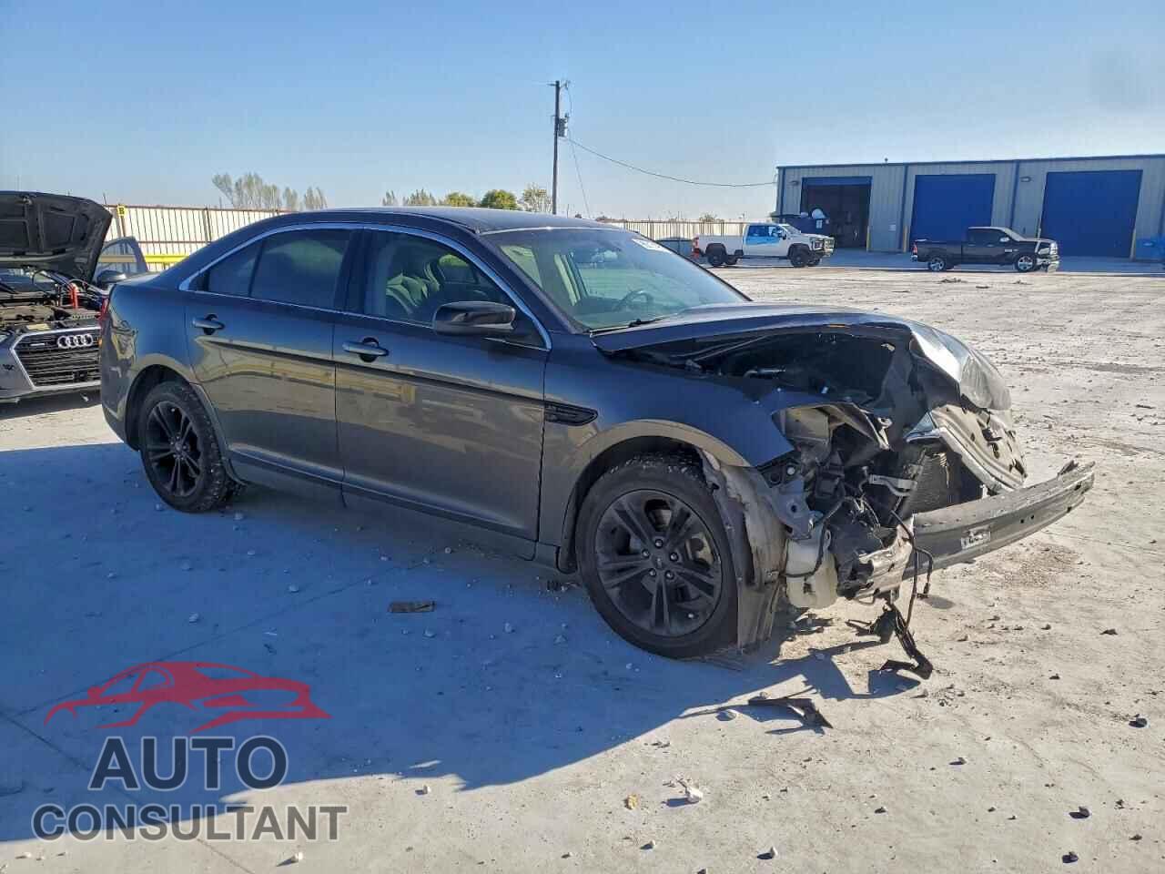 FORD TAURUS 2015 - 1FAHP2D87FG175748