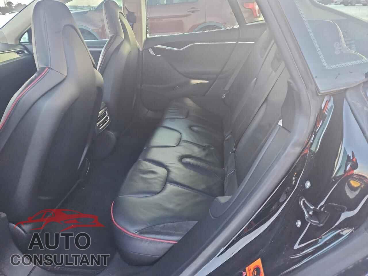 TESLA MODEL S 2013 - 5YJSA1DP9DFP18785