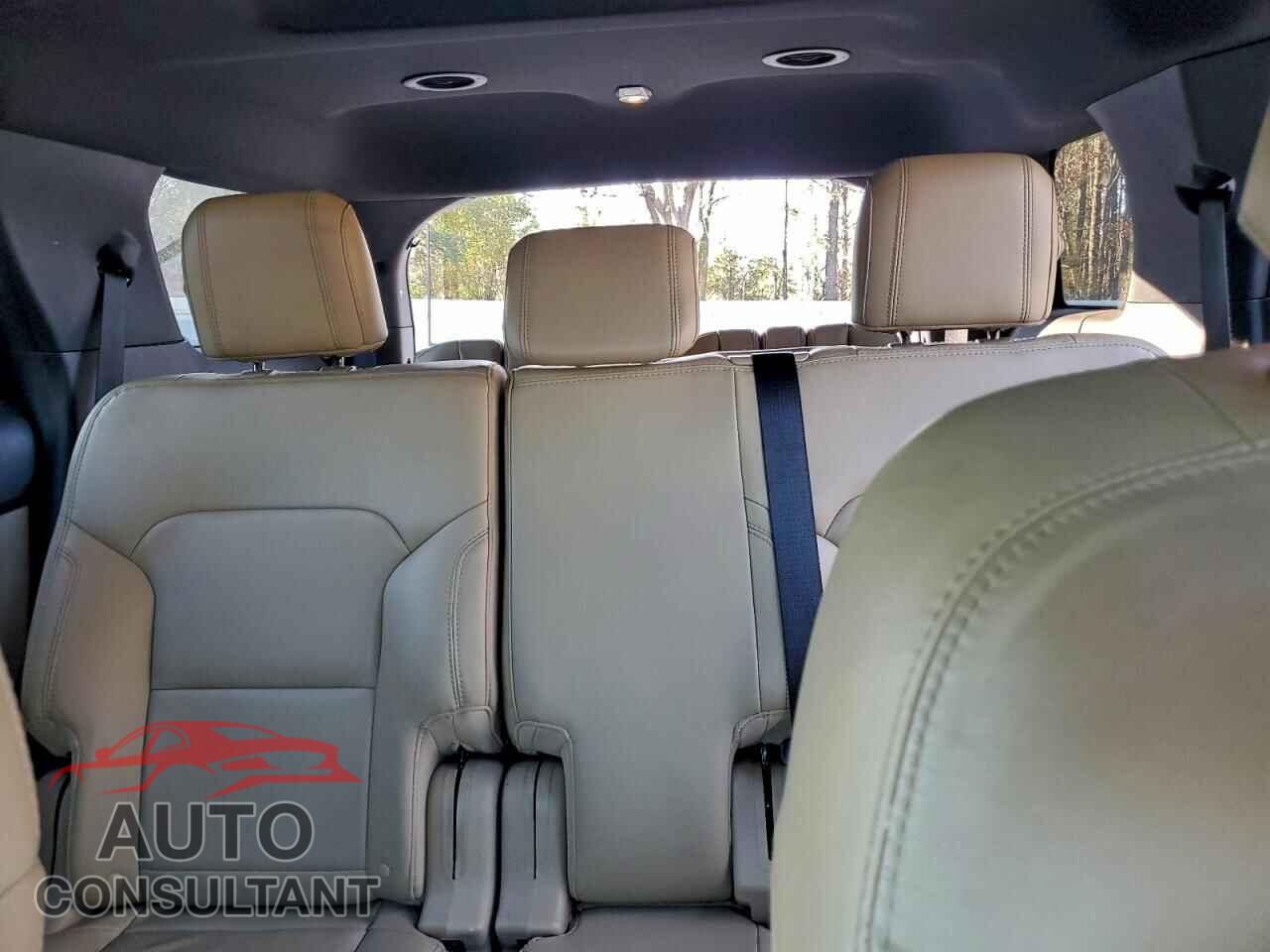 FORD EXPLORER 2017 - 1FM5K8D88HGC83258