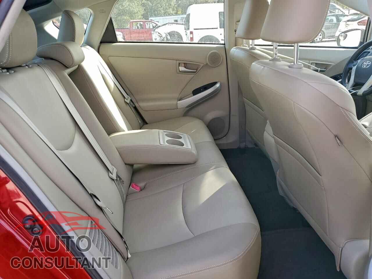 TOYOTA PRIUS 2014 - JTDKN3DU8E1815654