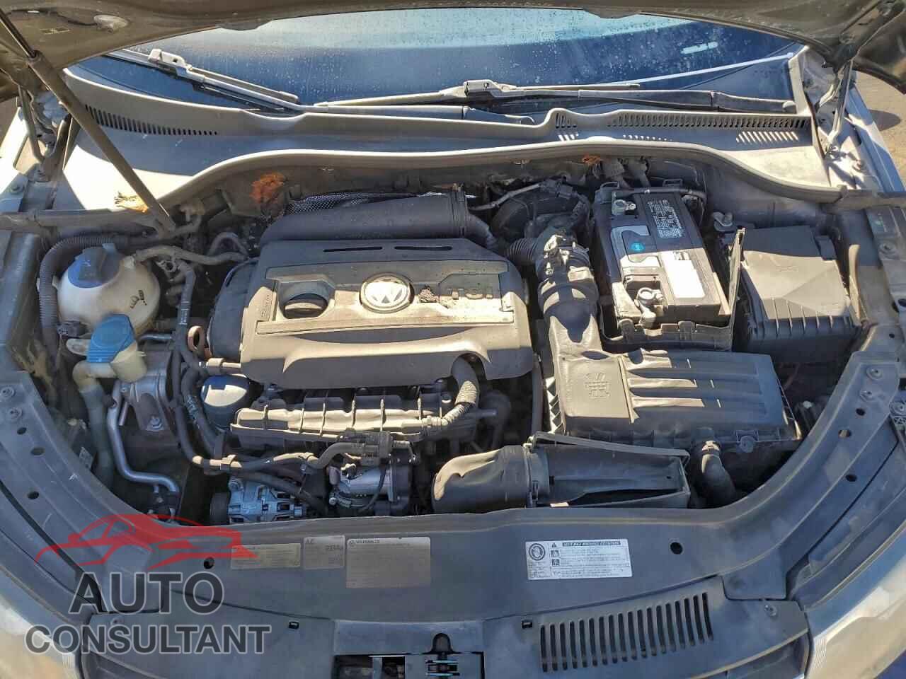 VOLKSWAGEN EOS 2012 - WVWBW7AH0CV007476