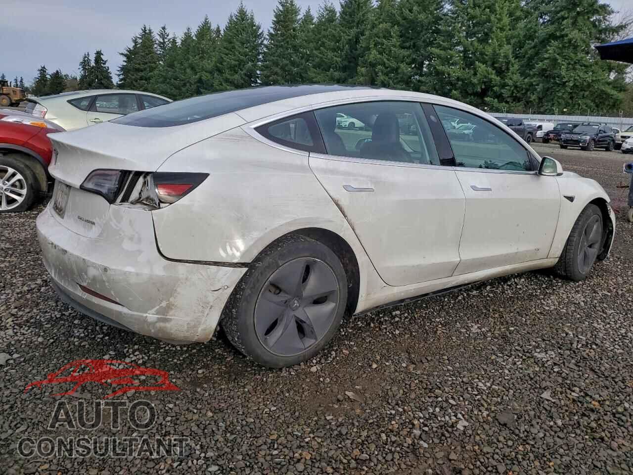 TESLA MODEL 3 2018 - 5YJ3E1EB4JF094854