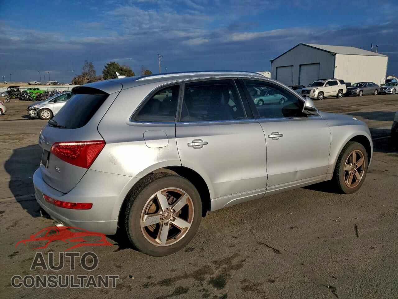 AUDI Q5 2012 - WA1LFAFP9CA031908