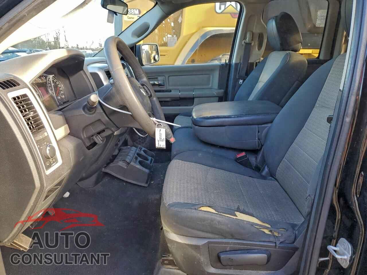 DODGE RAM 1500 2012 - 1C6RD7GP4CS233841