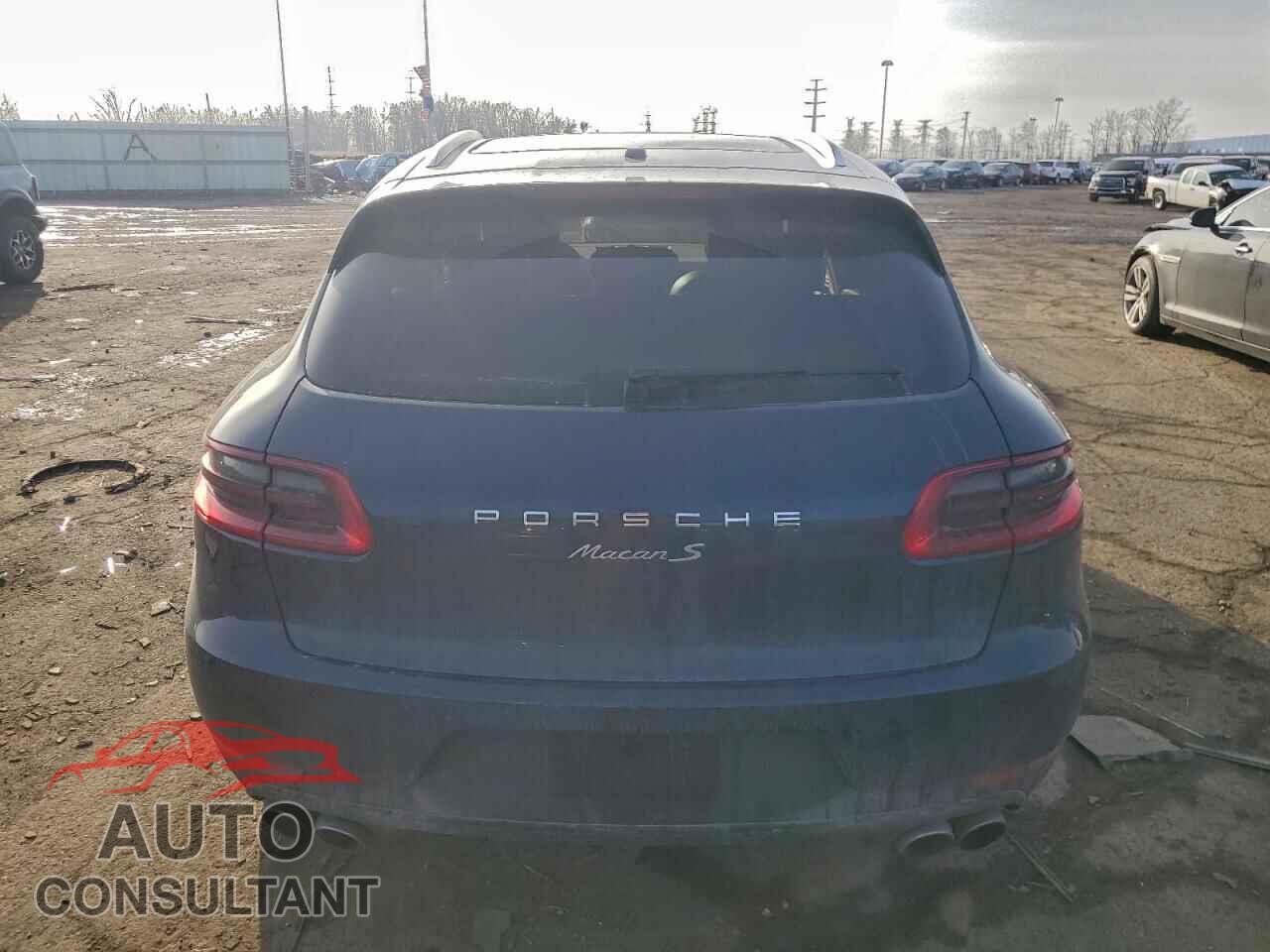 PORSCHE MACAN 2015 - WP1AB2A56FLB61785