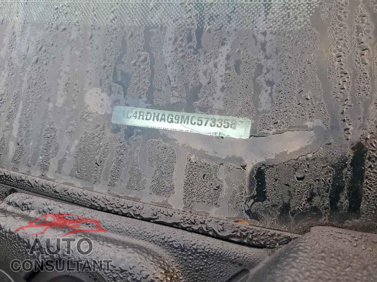 DODGE DURANGO 2021 - 1C4RDHAG9MC573358