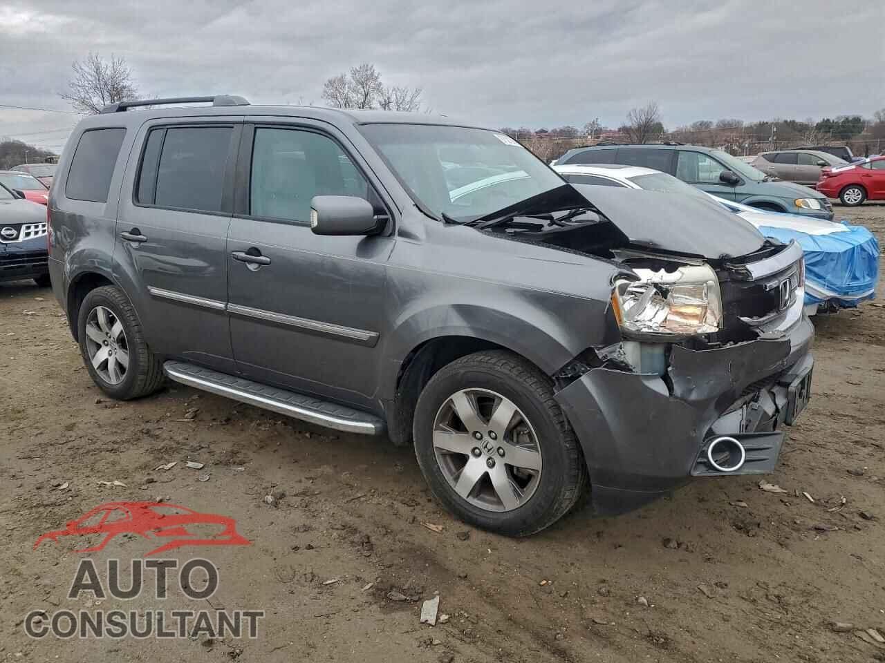 HONDA PILOT 2013 - 5FNYF4H93DB071065