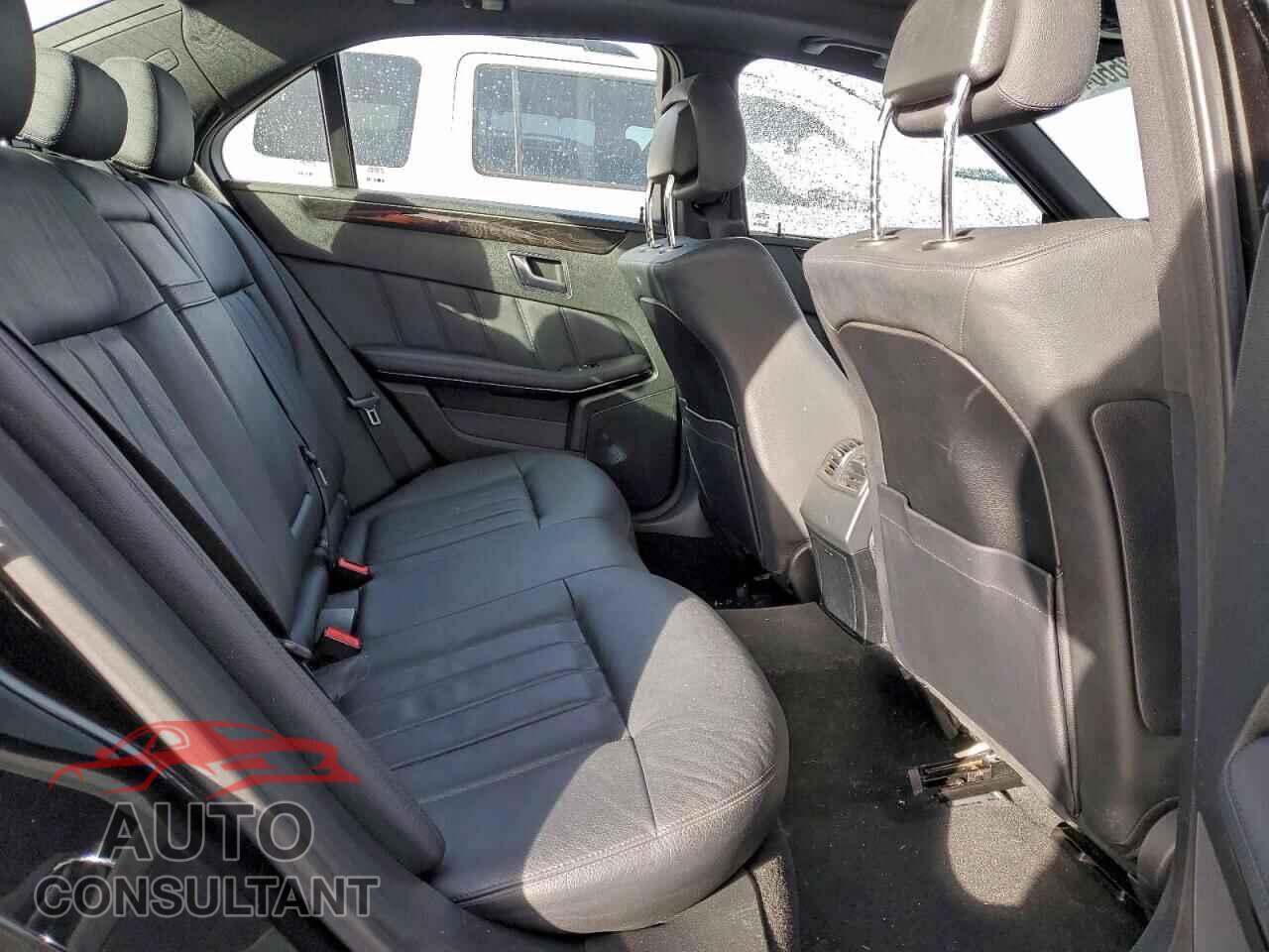 MERCEDES-BENZ E-CLASS 2012 - WDDHF8JB6CA630092