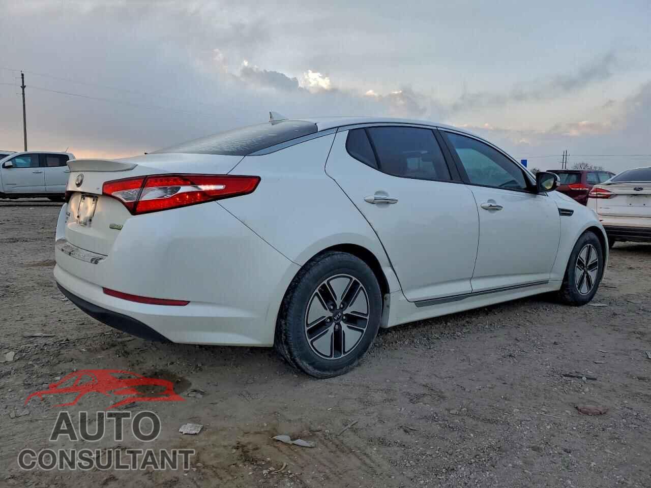 KIA OPTIMA 2012 - KNAGM4AD8C5023655