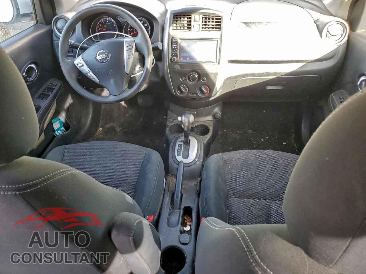 NISSAN VERSA 2019 - 3N1CN7AP3KL848434