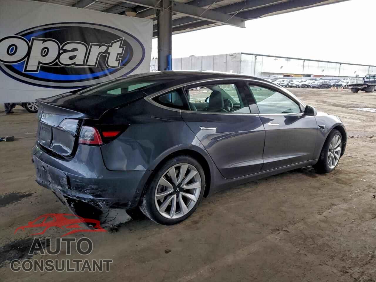 TESLA MODEL 3 2019 - 5YJ3E1EB9KF389207