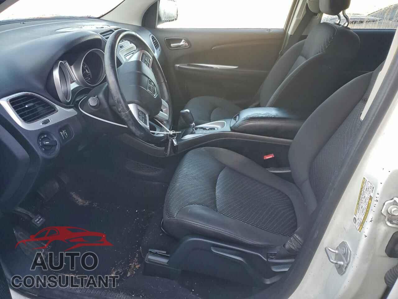 DODGE JOURNEY 2017 - 3C4PDCAB5HT551303