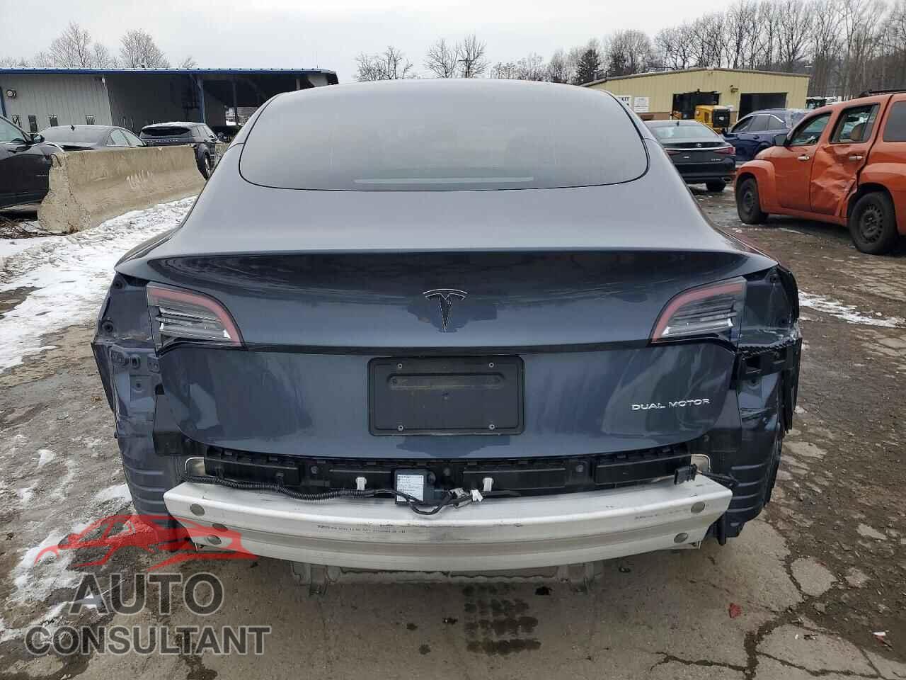TESLA MODEL 3 2021 - 5YJ3E1EB5MF089196