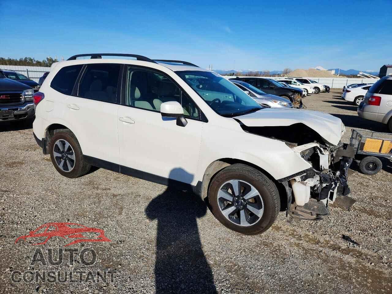 SUBARU FORESTER 2018 - JF2SJAEC3JH493076