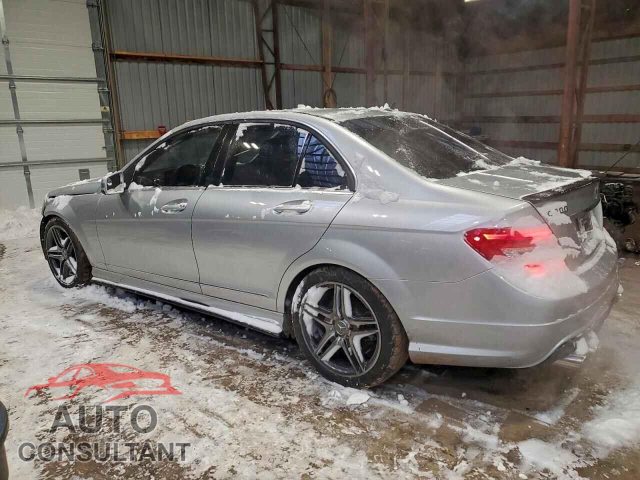 MERCEDES-BENZ C-CLASS 2013 - WDDGF8AB8DA753843