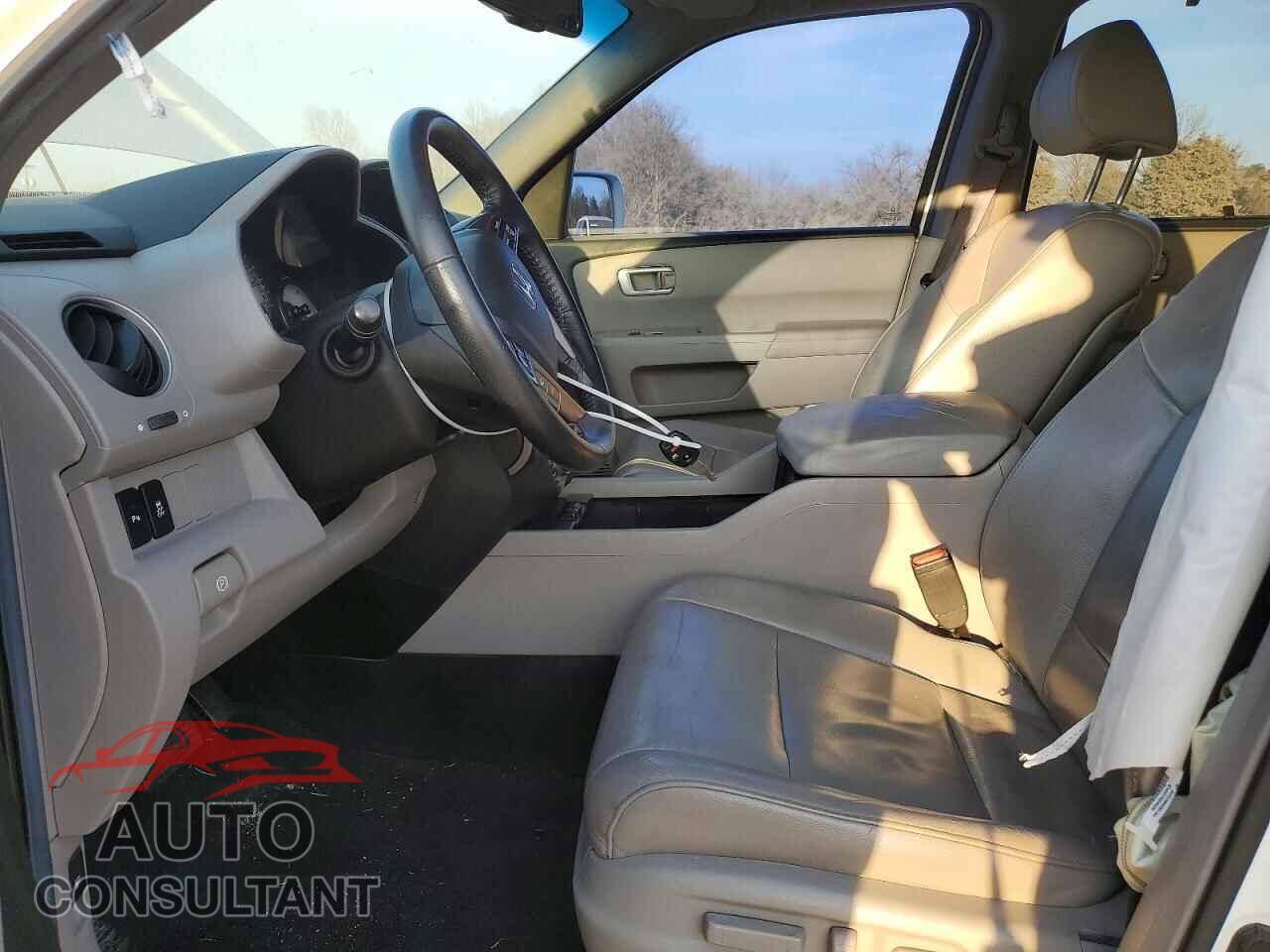 HONDA PILOT 2012 - 5FNYF3H97CB027093