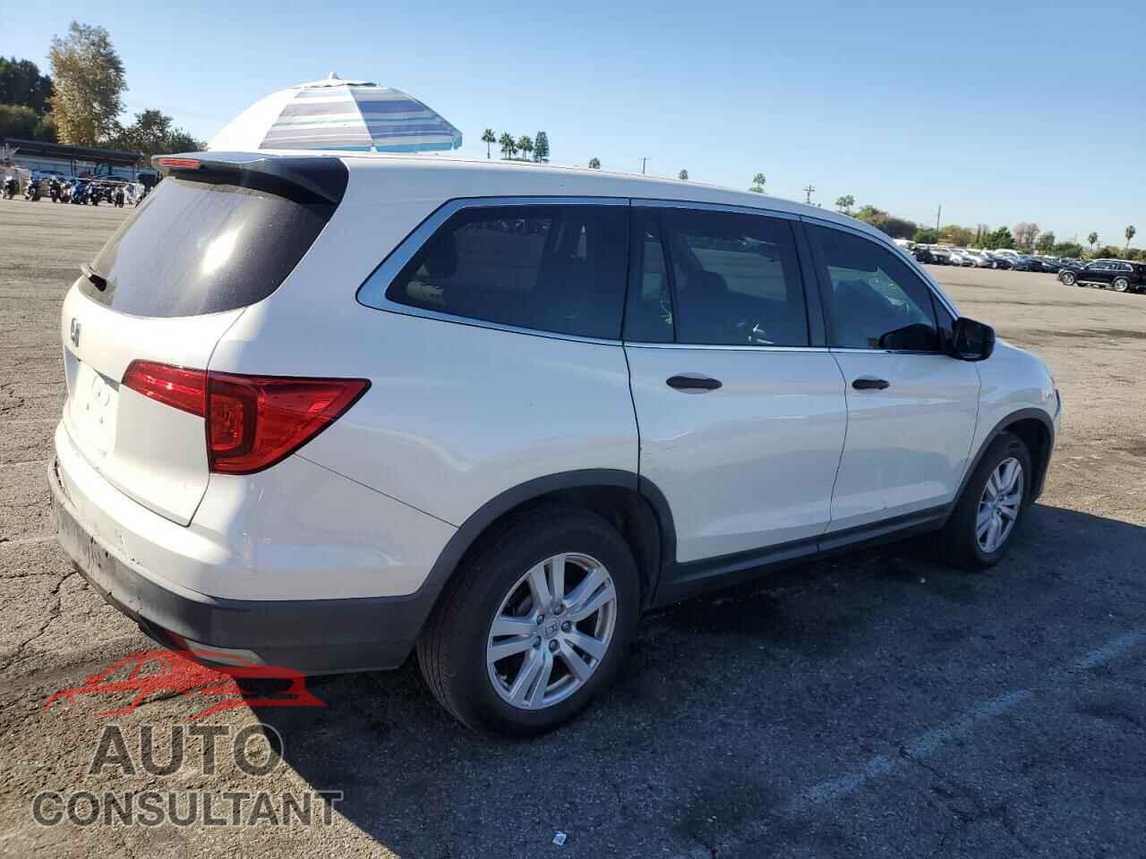 HONDA PILOT 2017 - 5FNYF5H13HB021062