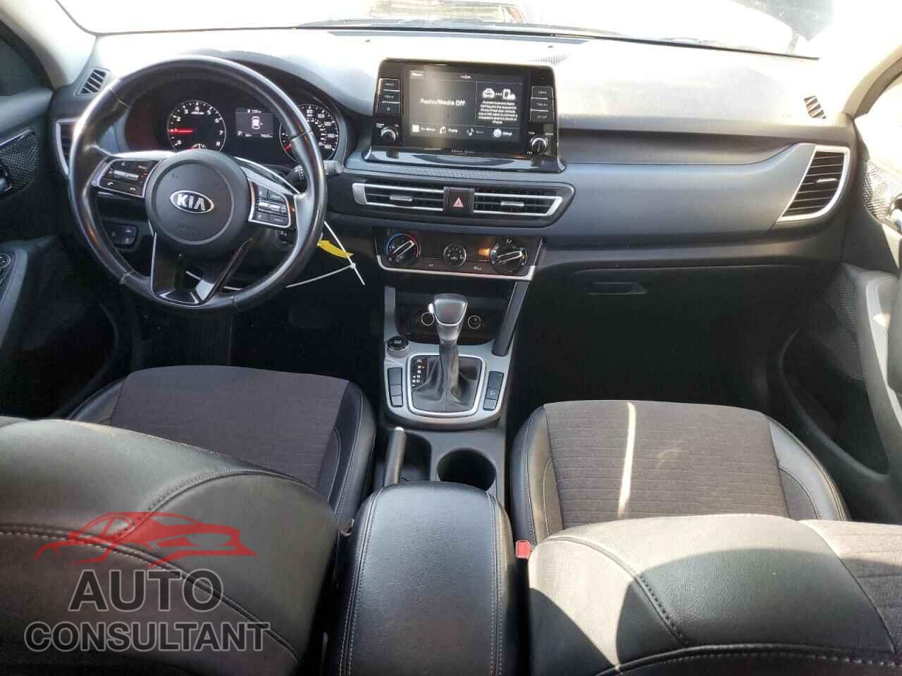 KIA SELTOS 2021 - KNDEU2AAXM7054402