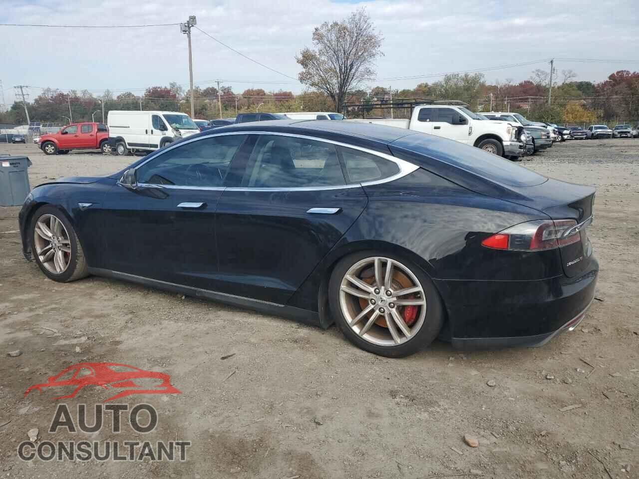 TESLA MODEL S 2013 - 5YJSA1CN5DFP07265
