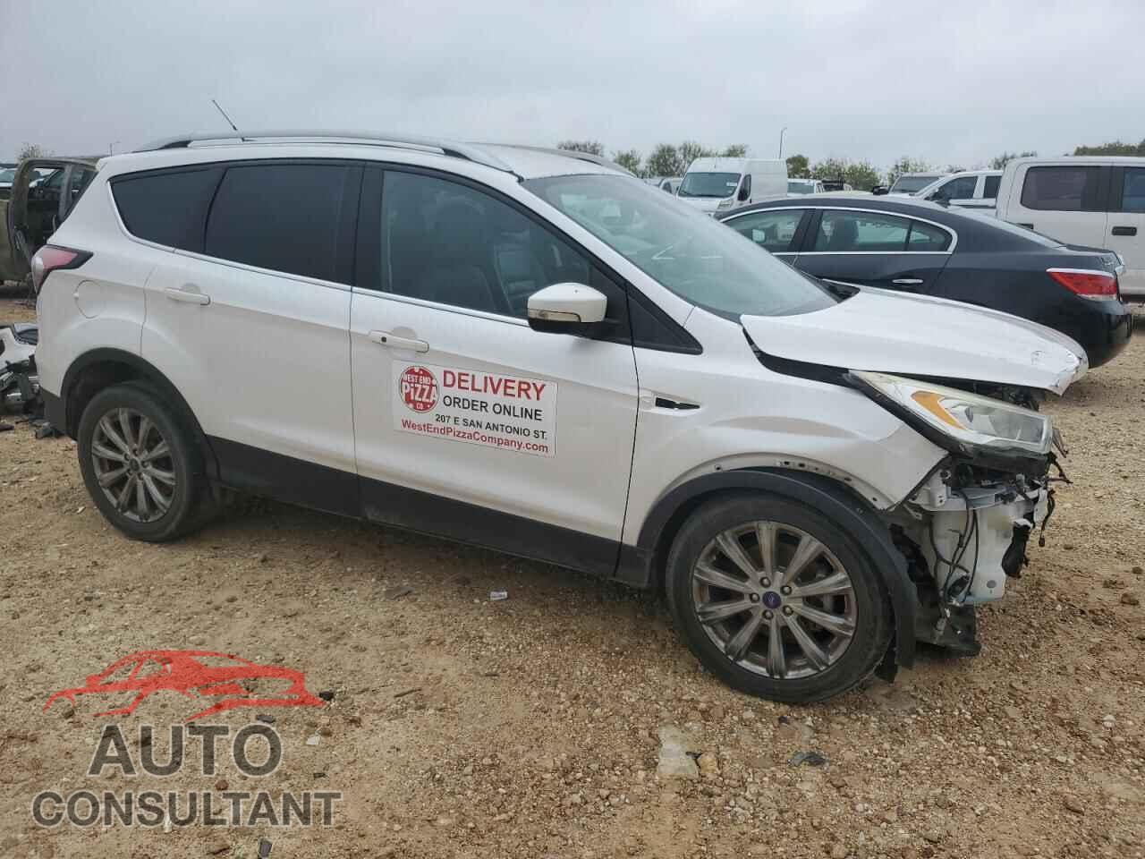 FORD ESCAPE 2017 - 1FMCU0JD2HUE94526