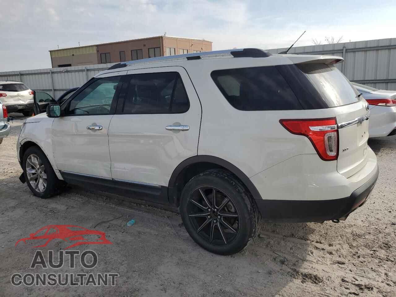FORD EXPLORER 2011 - 1FMHK8D80BGA68509
