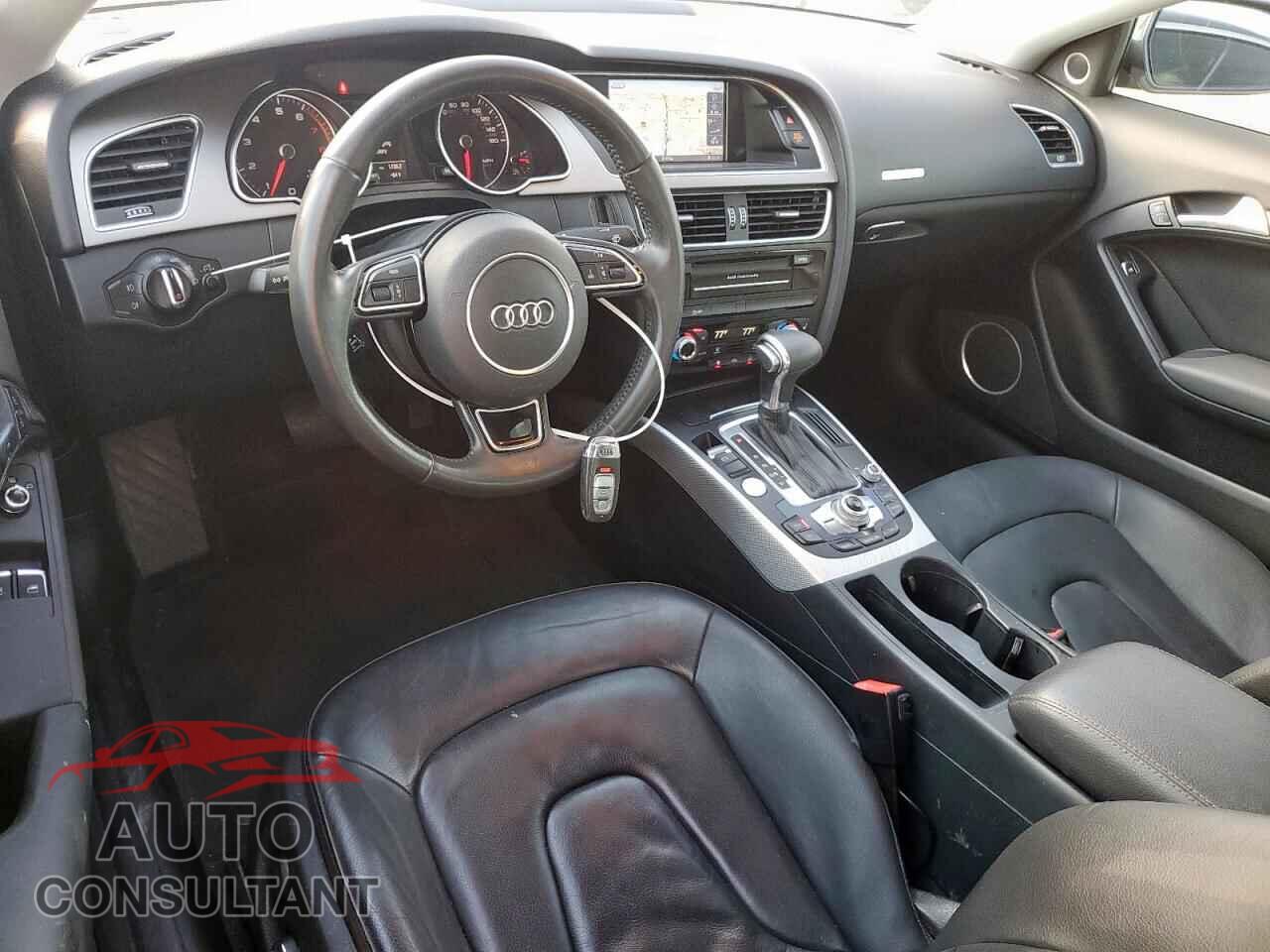 AUDI A5 2013 - WAULFAFR2DA077585