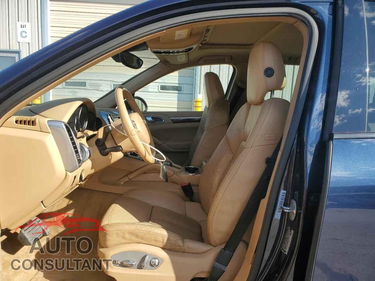 PORSCHE CAYENNE 2012 - WP1AE2A25CLA92595
