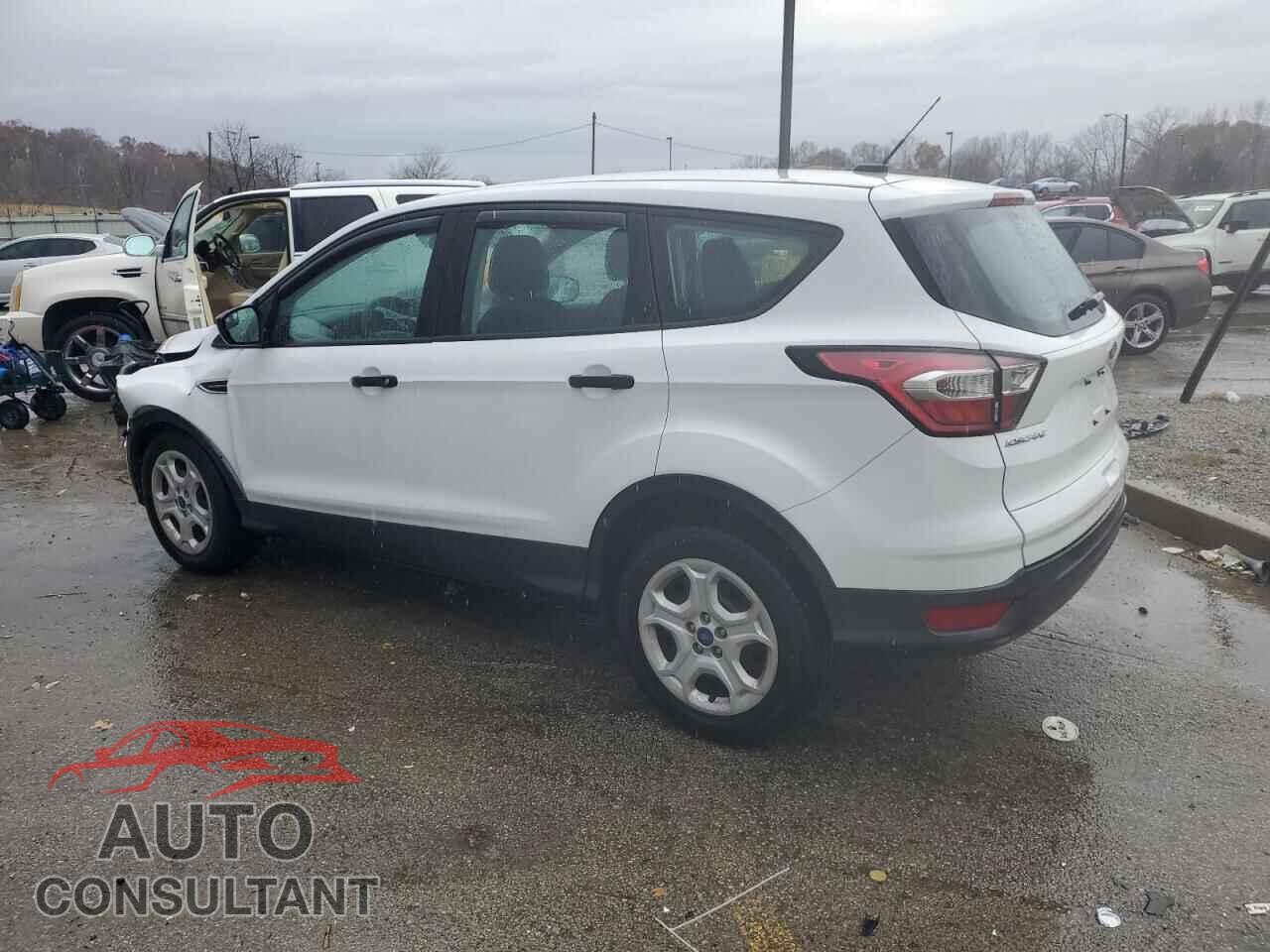 FORD ESCAPE 2017 - 1FMCU0F76HUC46525