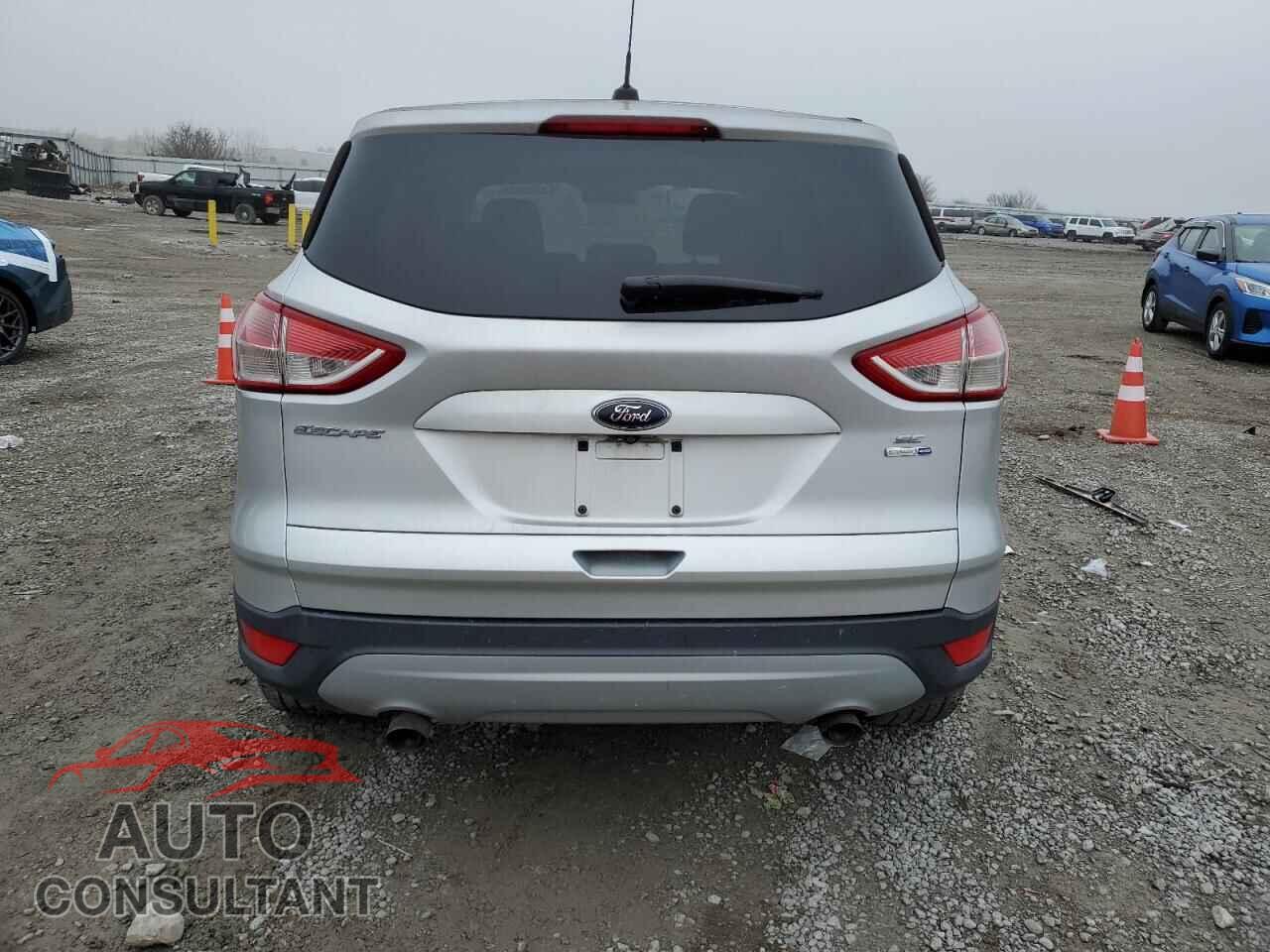 FORD ESCAPE 2015 - 1FMCU9GX2FUC59207
