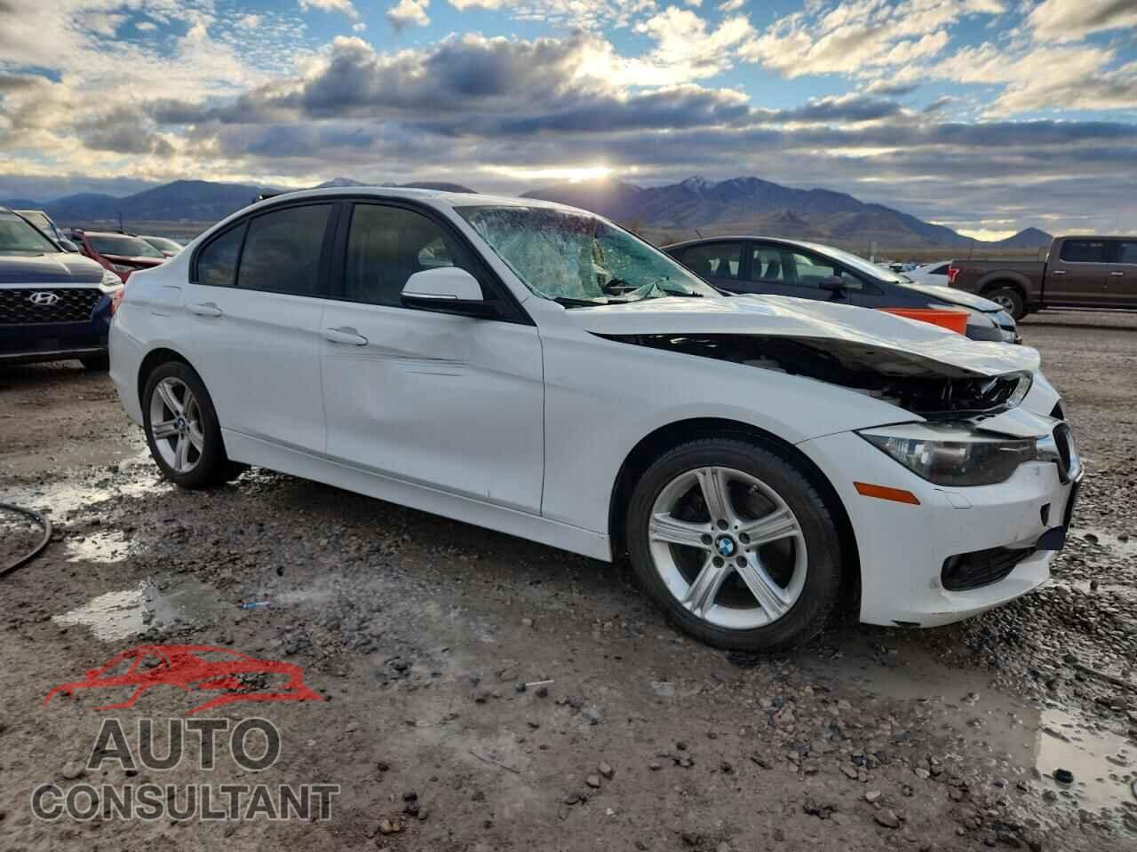 BMW 3 SERIES 2015 - WBA3C3C56FK201750