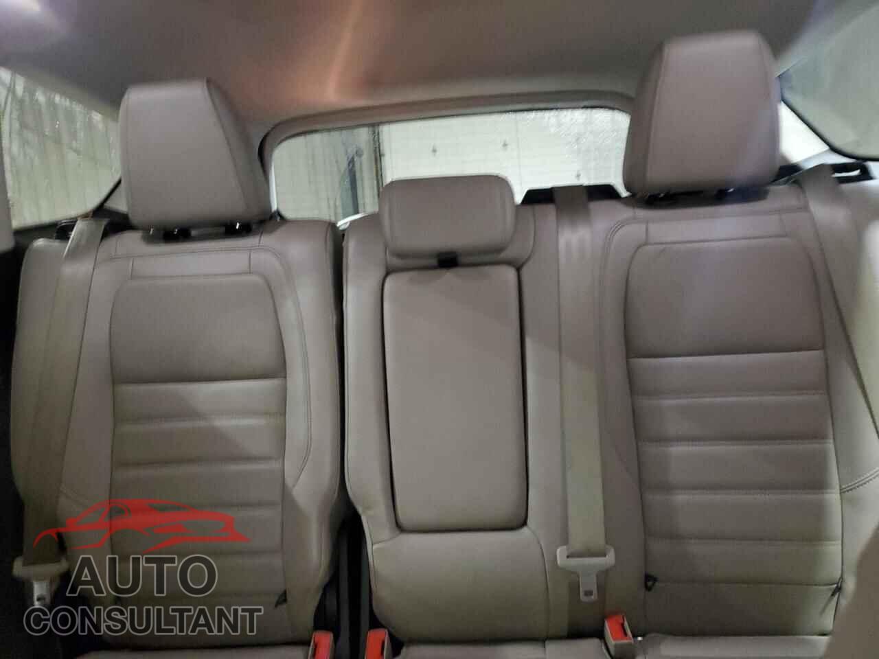 FORD ESCAPE 2017 - 1FMCU9JD4HUD39920