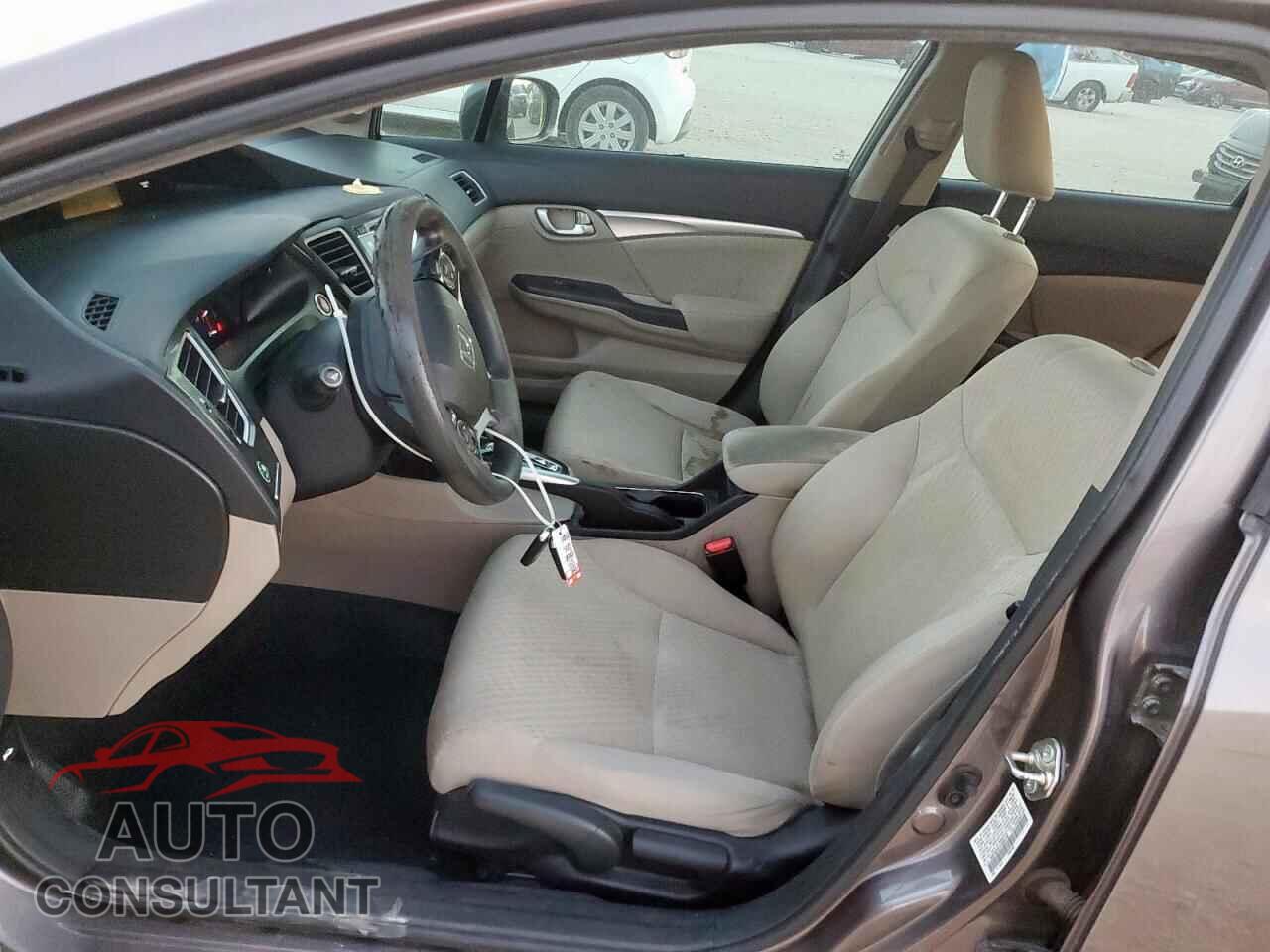 HONDA CIVIC 2015 - 19XFB2F87FE084752