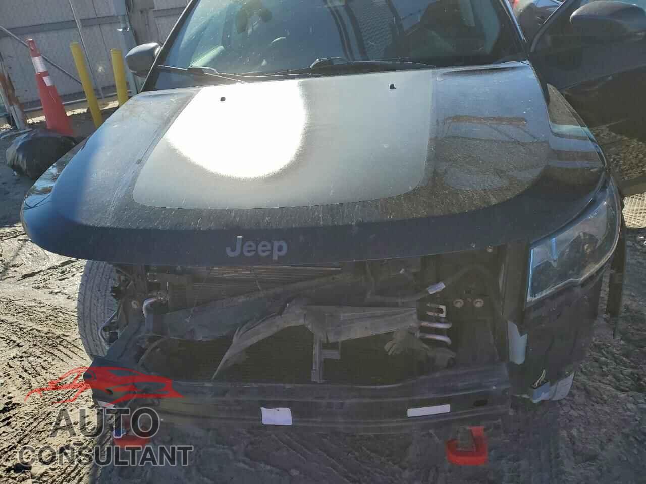 JEEP COMPASS 2017 - 3C4NJDDB3HT666001