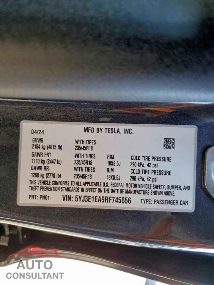 TESLA MODEL 3 2024 - 5YJ3E1EA9RF745656