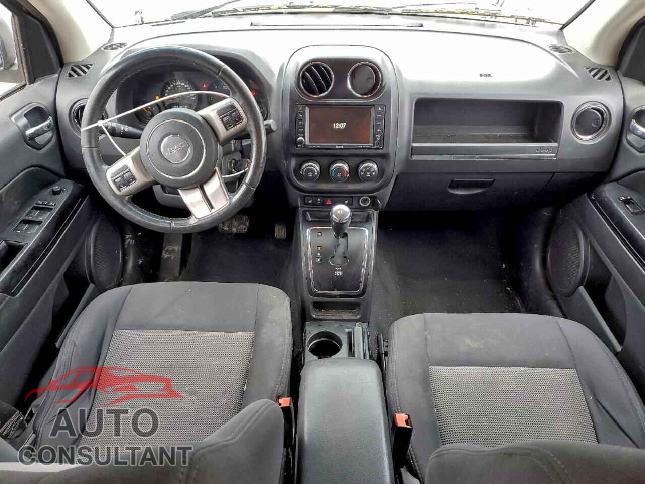 JEEP COMPASS 2011 - 1J4NF4FB3BD169584