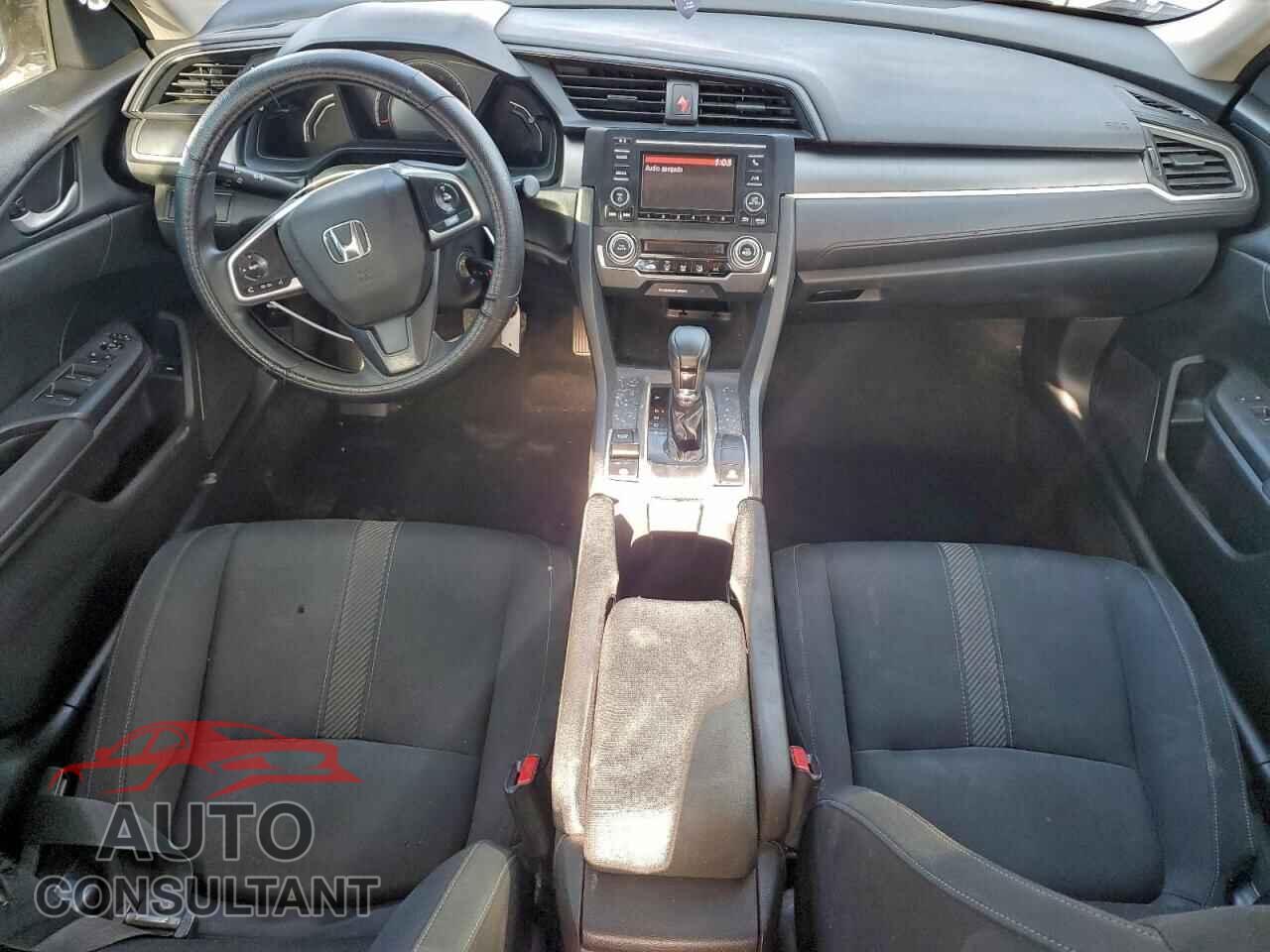 HONDA CIVIC 2017 - 2HGFC2F56HH535052