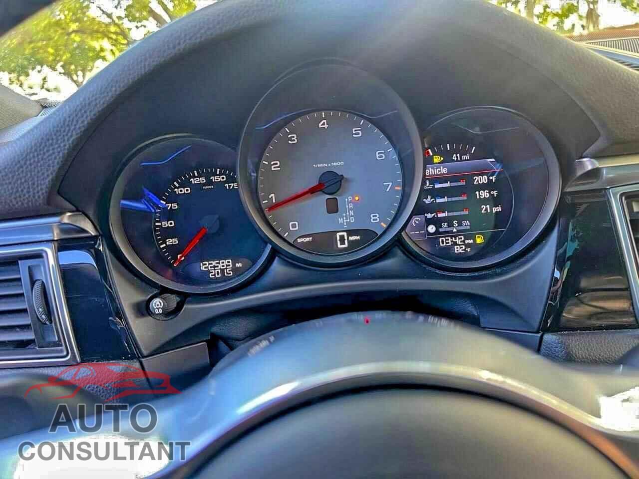 PORSCHE MACAN 2016 - WP1AB2A56GLB56328