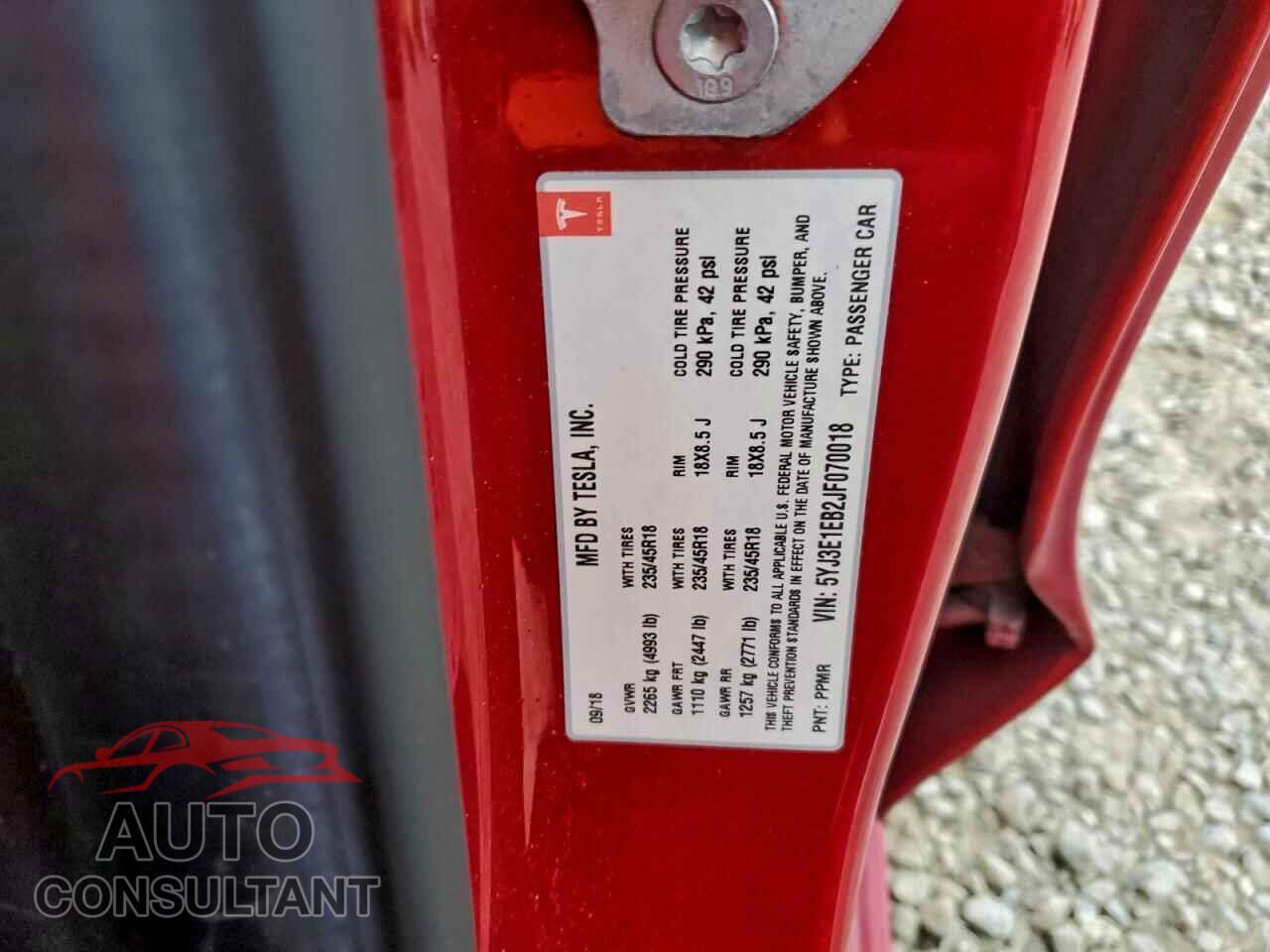 TESLA MODEL 3 2018 - 5YJ3E1EB2JF070018