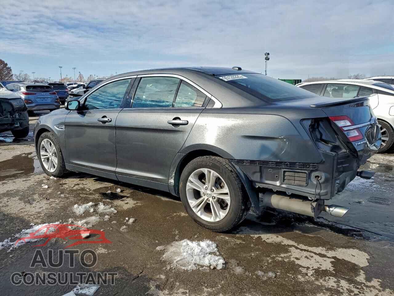 FORD TAURUS 2016 - 1FAHP2E85GG136351