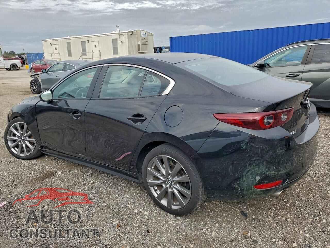 MAZDA 3 2024 - 3MZBPACM2RM402828