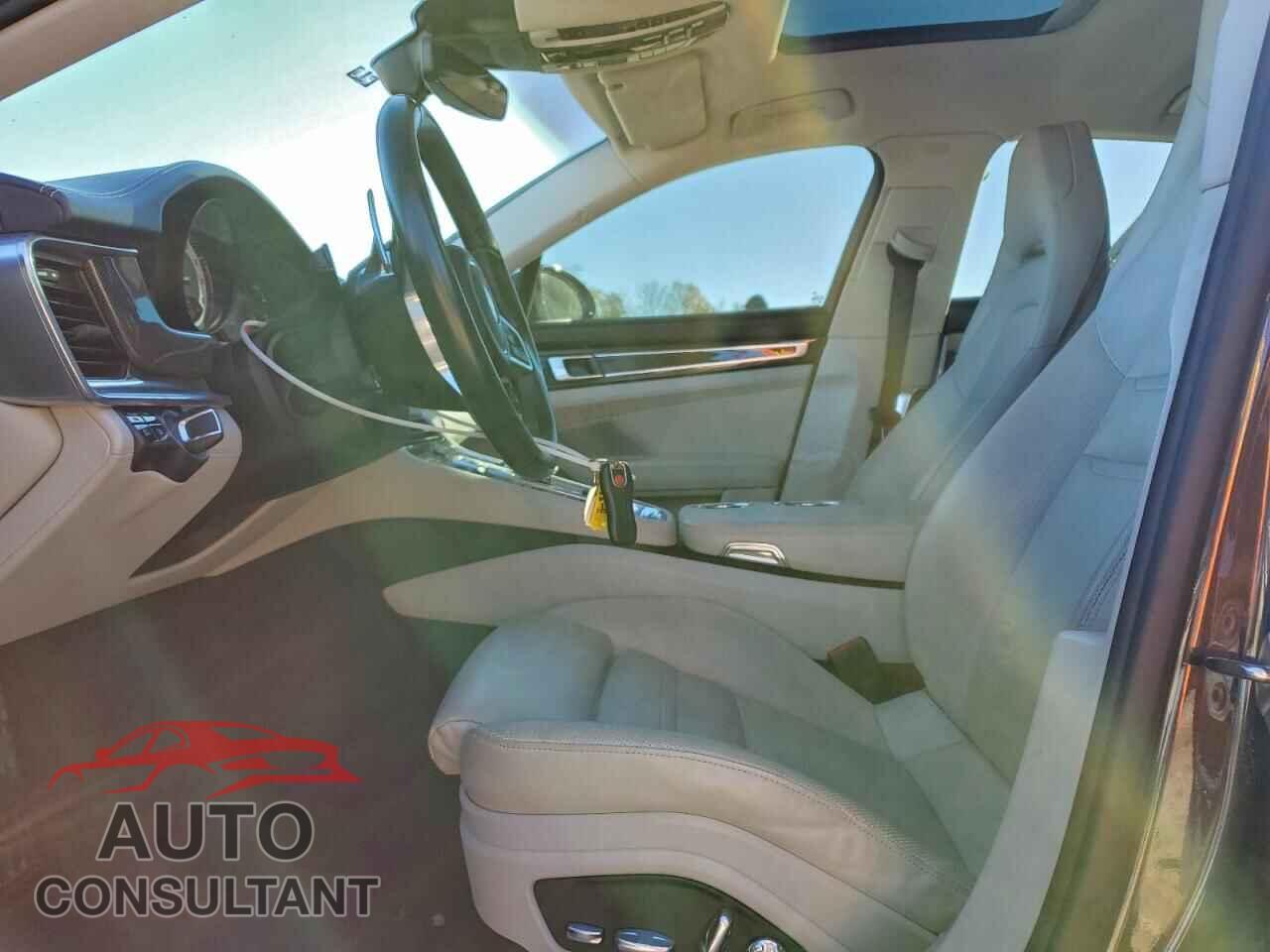PORSCHE PANAMERA 2018 - WP0AB2A79JL134267