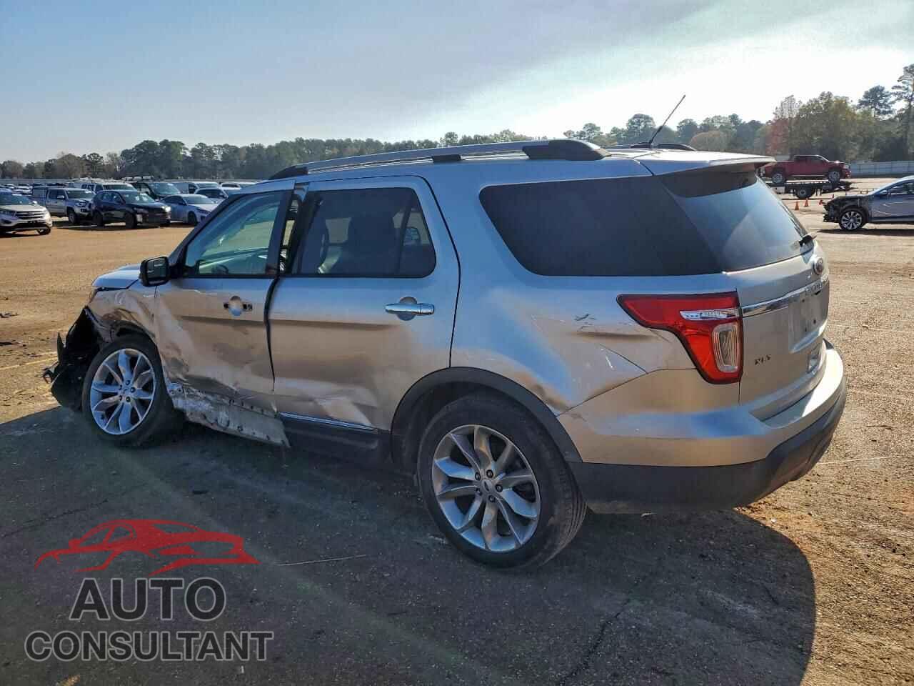 FORD EXPLORER 2013 - 1FM5K7D81DGA54053