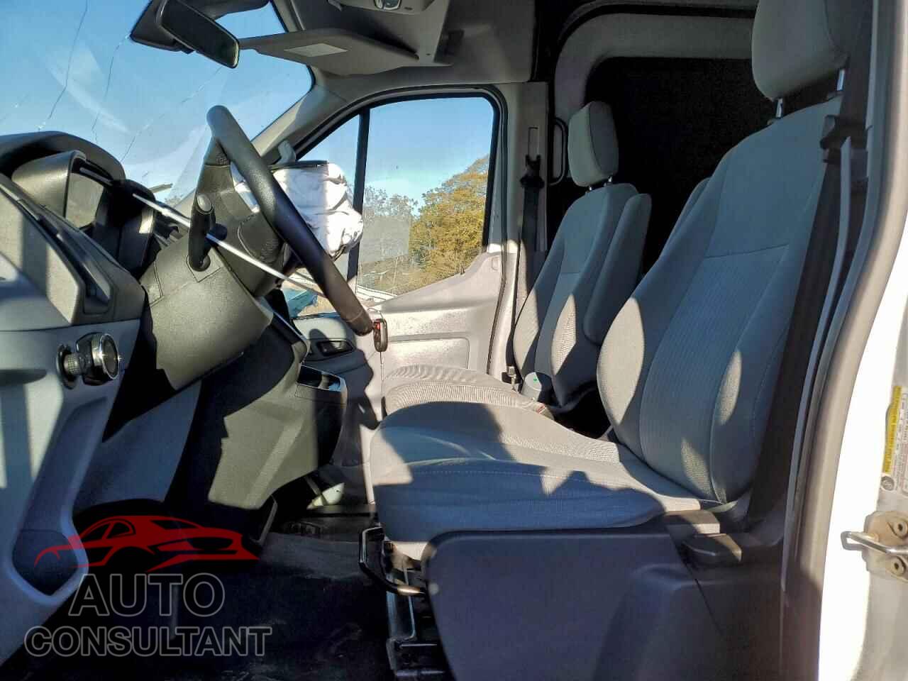 FORD TRANSIT 2015 - 1FTNE1CM9FKA52414