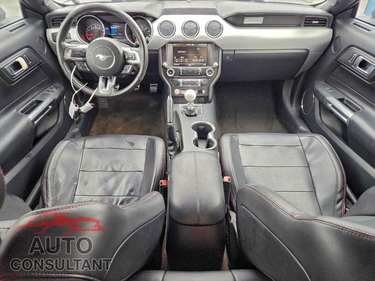 FORD MUSTANG 2015 - 1FA6P8CF8F5412821