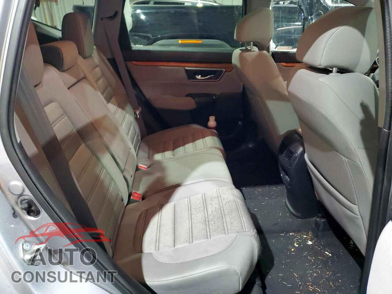 HONDA CRV 2018 - 7FARW2H57JE003941