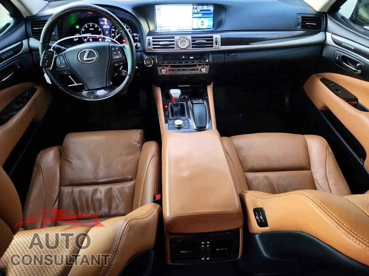 LEXUS LS460 2013 - JTHGL1EF3D5050682