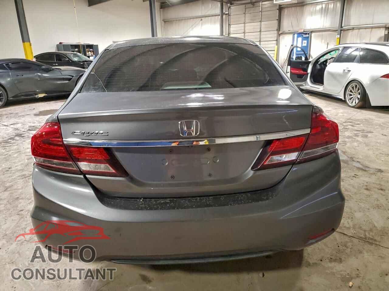 HONDA CIVIC 2013 - 19XFB2F50DE282611