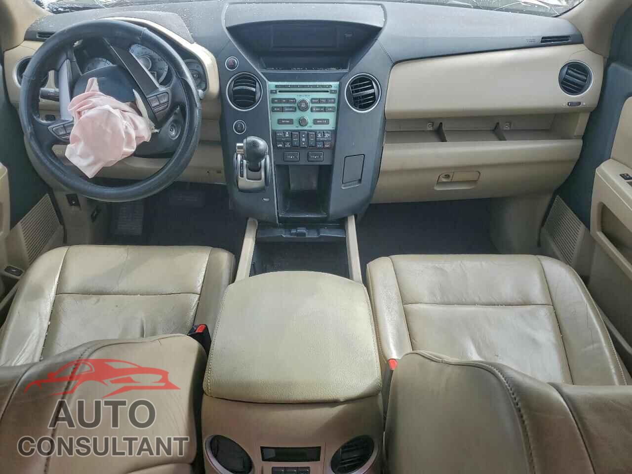 HONDA PILOT 2010 - 5FNYF4H5XAB011695