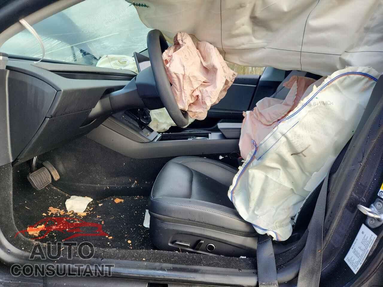 TESLA MODEL 3 2024 - 5YJ3E1EAXRF866583